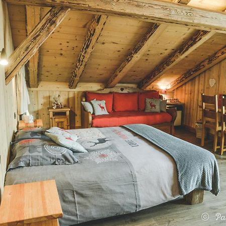 La Grange D'Aldare Chambres D'Hotes Комбо Екстериор снимка