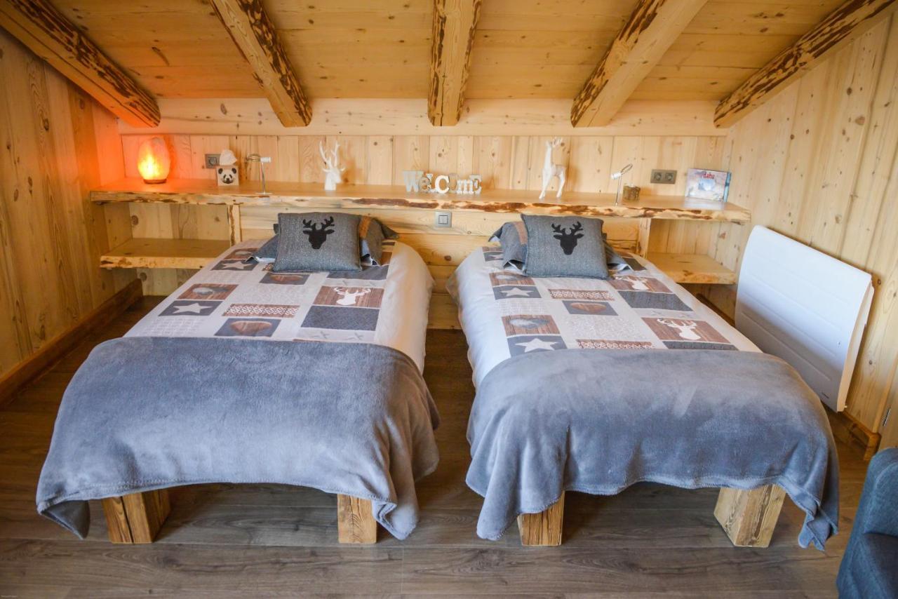 La Grange D'Aldare Chambres D'Hotes Комбо Екстериор снимка